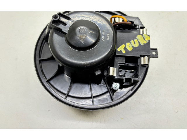 Вентилятор печки Volkswagen Touran I