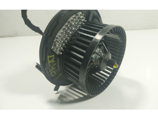 Вентилятор печки    5WB819021A, 3Q1819021E   Cupra Leon