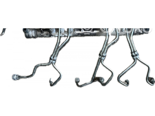 Топливная рампа 0445215025, 30777759   Volvo V70   для двигателя D 5204 T3