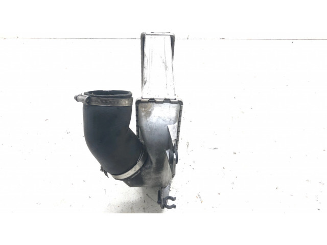 Интеркулер 21821AA051 Subaru Outback 2.0