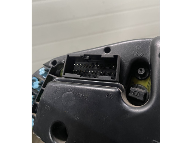 Přístrojová deska  Mercedes-Benz C W202 1997 87001311, 110008558  