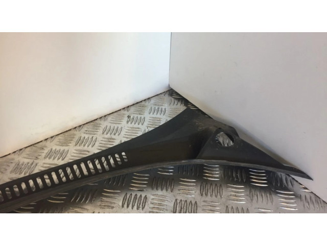 Украшение ветрового стекла