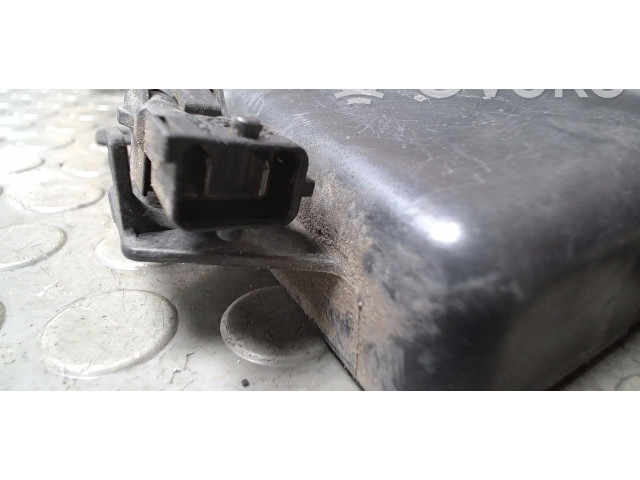 Вентилятор радиатора     4576351, NICHTZUTREFFEND    Saab 9-5 