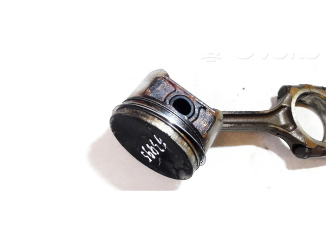  Поршень с шатуном    Honda Civic для бензинового двигателя 1.6