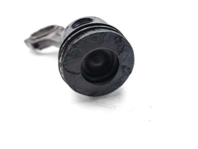 Píst 199B1.000 Alfa Romeo Mito 199B1.000