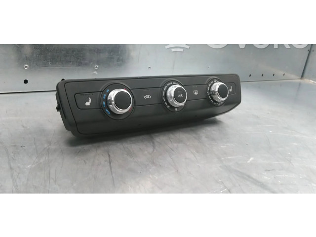 Блок управления климат-контролем 8V0820047E, 8V0820047C   Audi A3 S3 8V