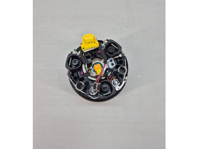 Подушка безопасности водителя 81A880201S   Audi Q2 -