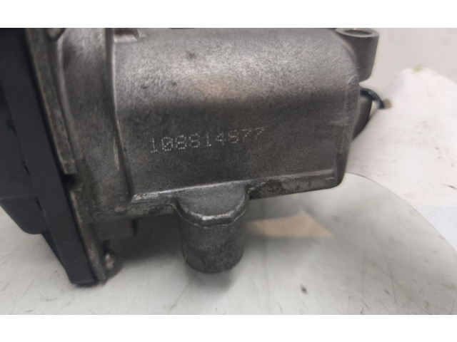 Дроссельная заслонка 8200568712    Dacia Sandero  D4F_732 