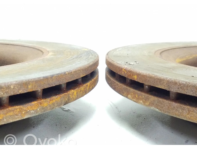 Задний тормозной диск       Volvo XC60 2.0   