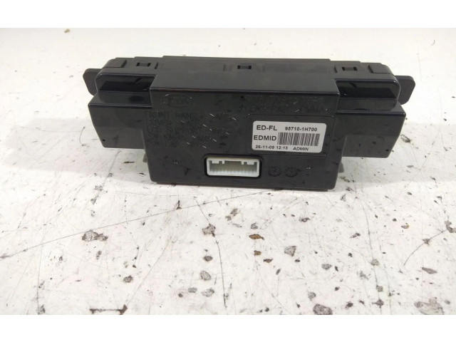 Дисплей 957101H700 KIA Ceed