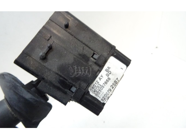 Ручка стеклоочистителей 6001551358 Dacia Duster