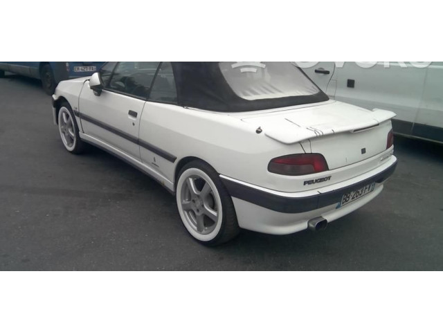 Моторчик дворников 640589 Peugeot 306