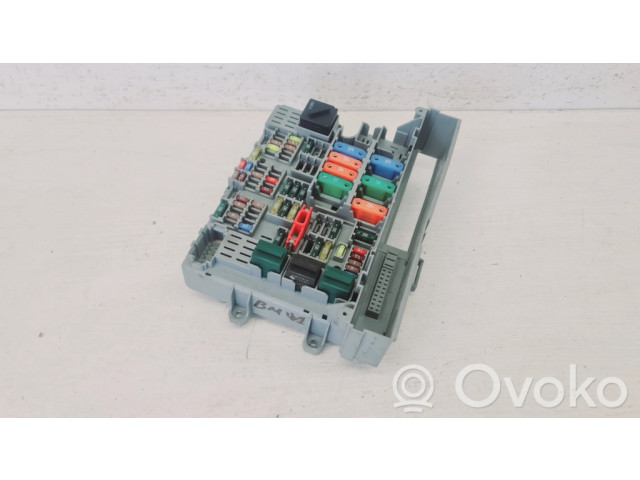 Блок предохранителей 690662301, 31277241030101 BMW 1 E81 E87