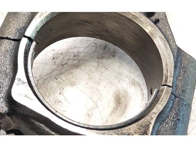 Píst N053E BMW 1 F20 F21 pro naftový motor 1.5 B37D15