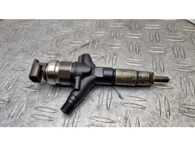 Vstřikovač 16613AA020 Subaru Outback pro naftový motor 2.0