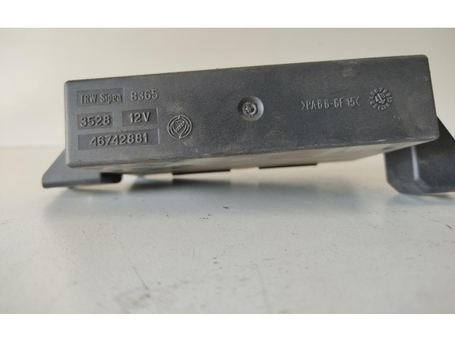 Блок комфорта 46742881 Alfa Romeo 166