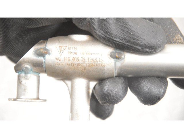 Vstřikovací lišta 9A211040301 Porsche 911 991 MDC.HA