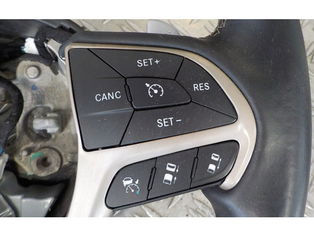 Руль Jeep Grand Cherokee 2010 - 2021 года