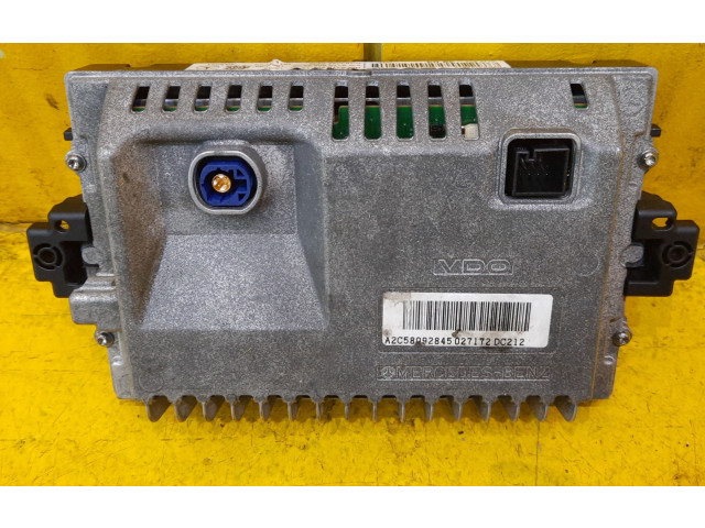 Дисплей A1729003904 Mercedes-Benz SLC R172