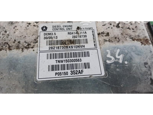 Блок управления двигателем Блок управления 28218730. Jeep Compass