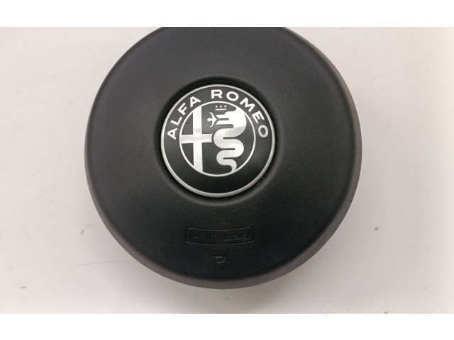 Volant Alfa Romeo Stelvio 2022 01561506370, 01561476090