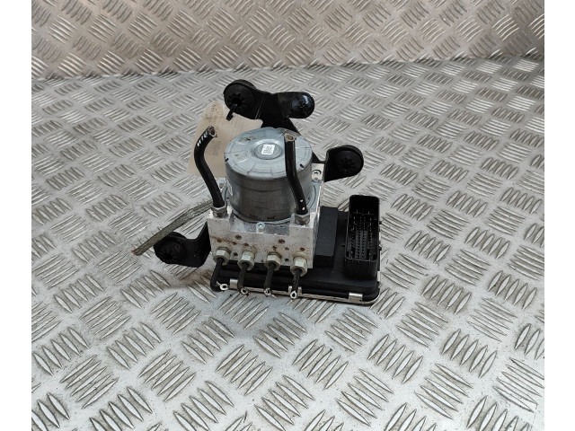 Jednotka ABS 32214772, P32214772   Volvo XC60 2018