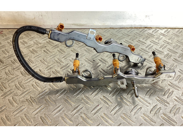 Vstřikovač 2327031120, 2325031140 Lexus GS 250 350 300H 450H