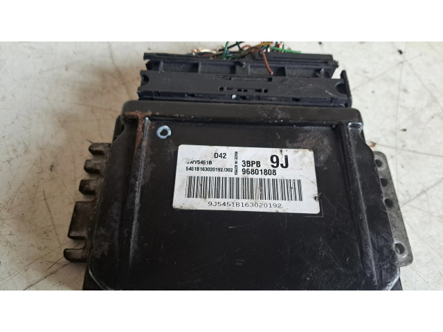 Блок управления двигателя 96801808   Chevrolet Matiz