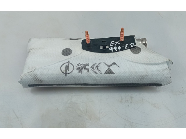 Подушка безопасности в сиденье 9821954780 Peugeot 2008 II