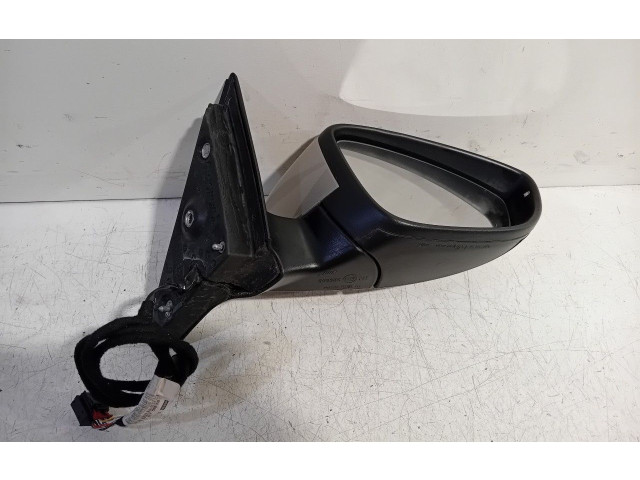 Зеркало электрическое Volkswagen Jetta IV 1999 - 2005 года