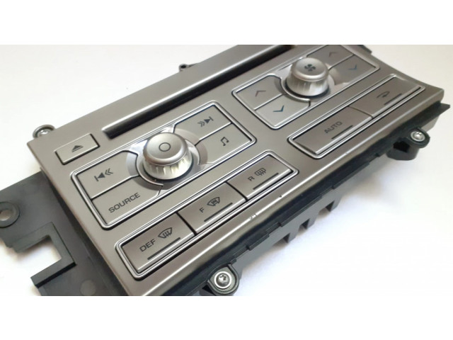 Блок управления климат-контролем 8X2318C858AF Jaguar XF