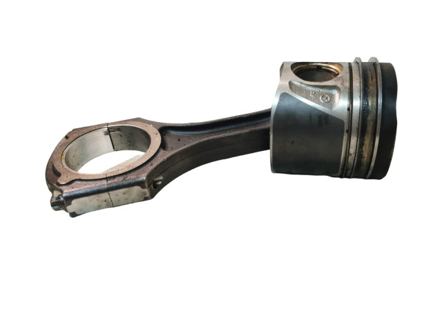 Píst 0834A, 141772202 Mercedes-Benz GLA W156