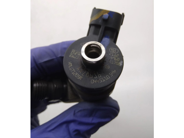 Vstřikovač 0445110546 Nissan X-Trail T32