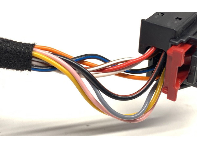 Зеркало электрическое Skoda Octavia Mk3 (5E) 2013 - 2019 года