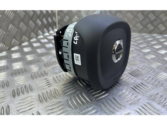 Подушка безопасности водителя 39834785   Volvo S90, V90