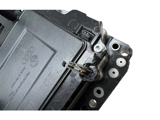 Блок управления коробкой передач 02E927770AE   Skoda Octavia Mk2 (1Z)