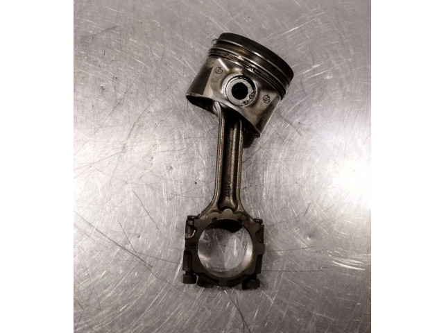 Поршень с шатуном Yd25ddti Nissan Navara D40