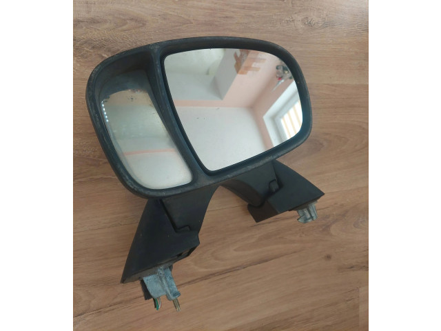 Зеркало электрическое        Renault Trafic II (X83)  2002 - 2014 года   