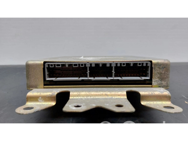 Блок управления двигателя MD189748, E2T39371 Mitsubishi Colt