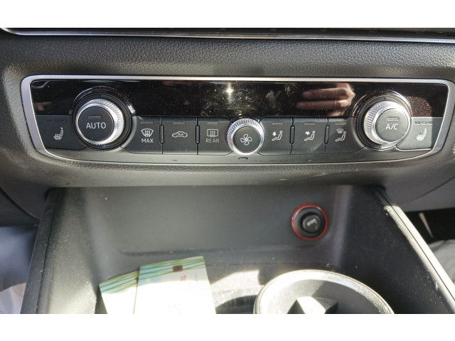 Блок управления климат-контролем 8V0820043GIMJ Audi A3 S3 8V