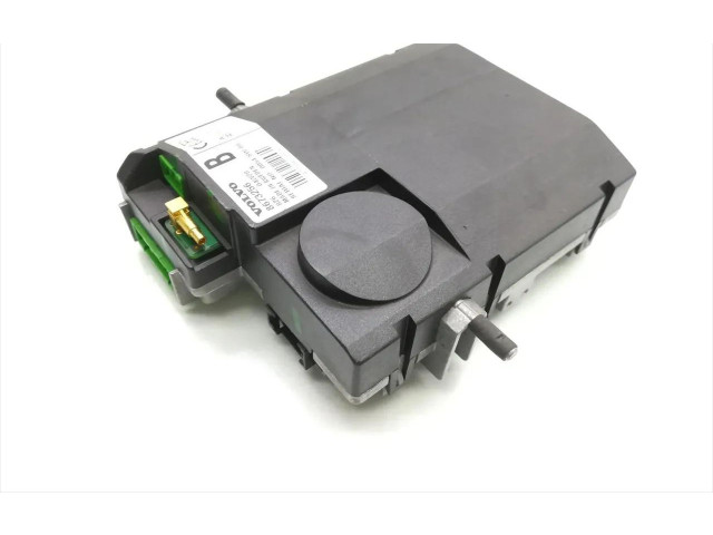 Подушка безопасности в сиденье 8673256, 2204355B   Volvo V50