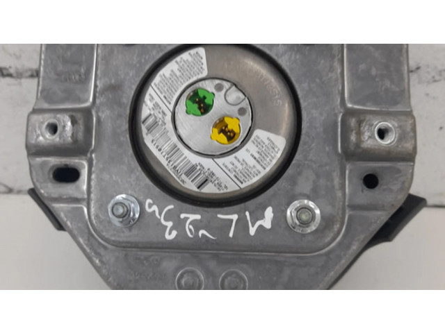 Подушка безопасности водителя 61460335B Mercedes-Benz ML W164