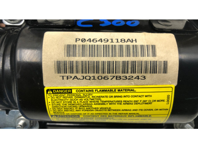 Подушка безопасности пассажира P04649118AH   Chrysler 300 - 300C