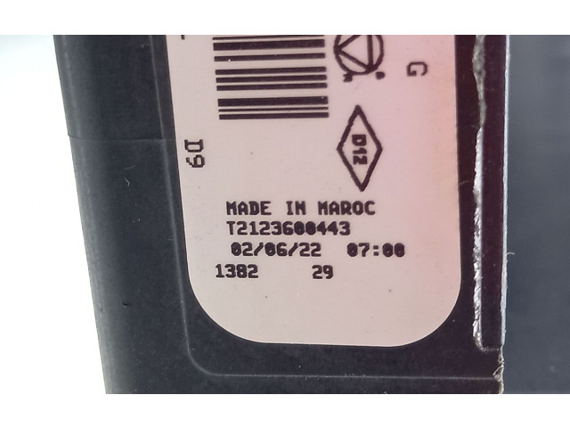 Электрический вентилятор радиаторов 214813070R, T2123600443   Dacia Sandero III   