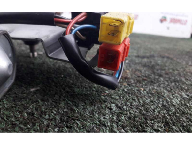 Моторчик заднего дворника 53202102    Citroen Xantia