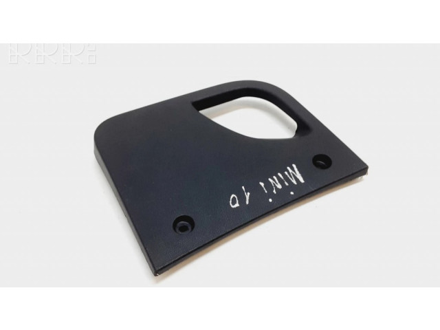 Другая деталь салона