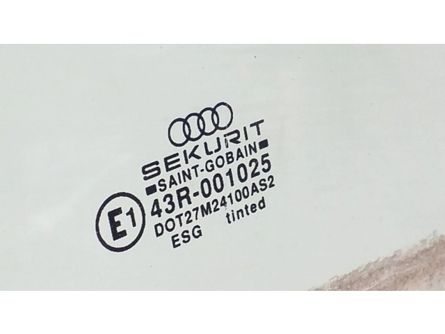 Основное стекло передних дверей (четырехдверного автомобиля)