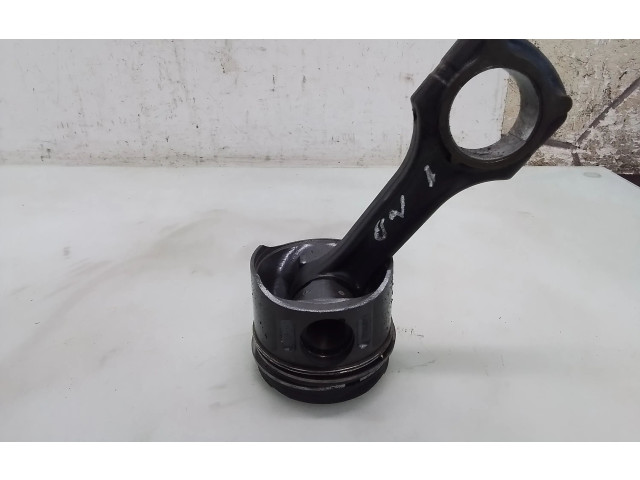 Píst 8854 Mercedes-Benz E W211