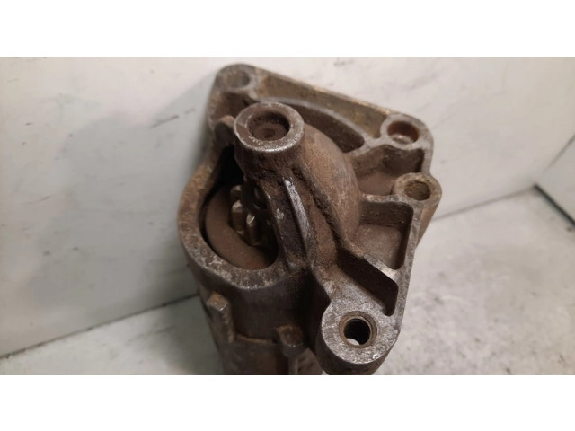 Стартер  D7R34, 8200130624   Renault Master II