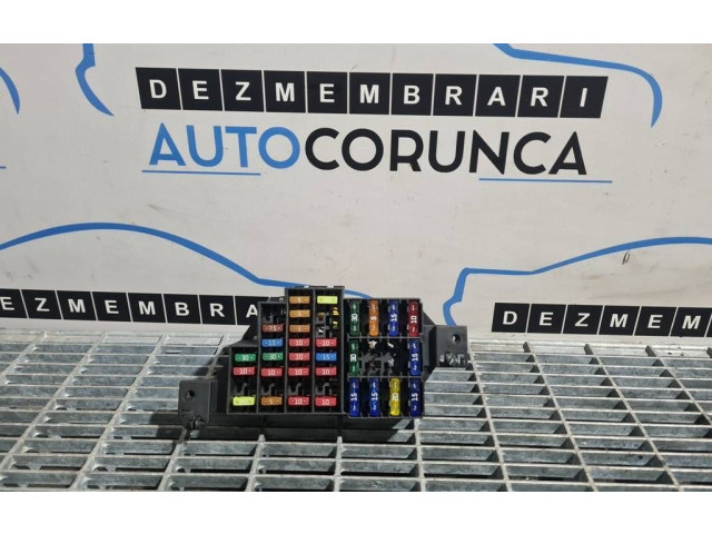 Блок предохранителей    Dacia Duster    